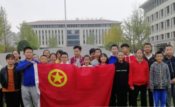 北京師范大學貴安新區附屬學校