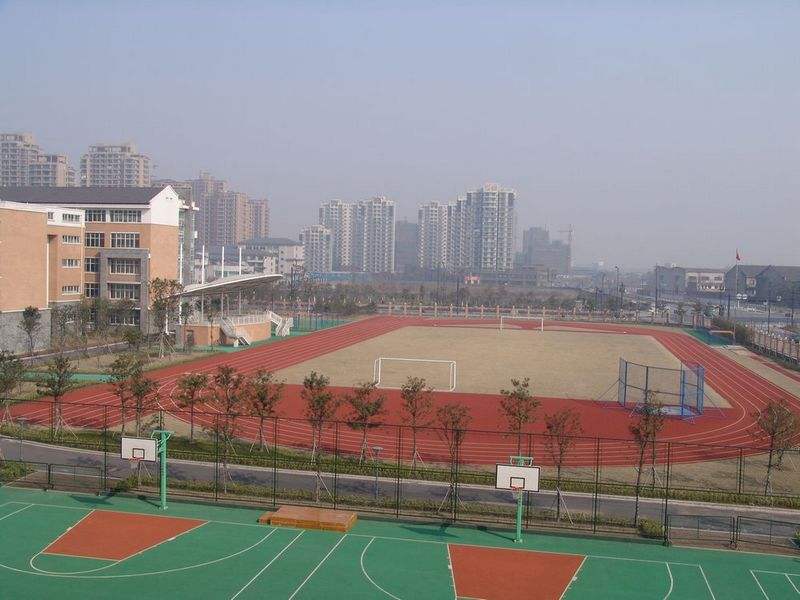 福泉市仙橋鄉初級民族中學