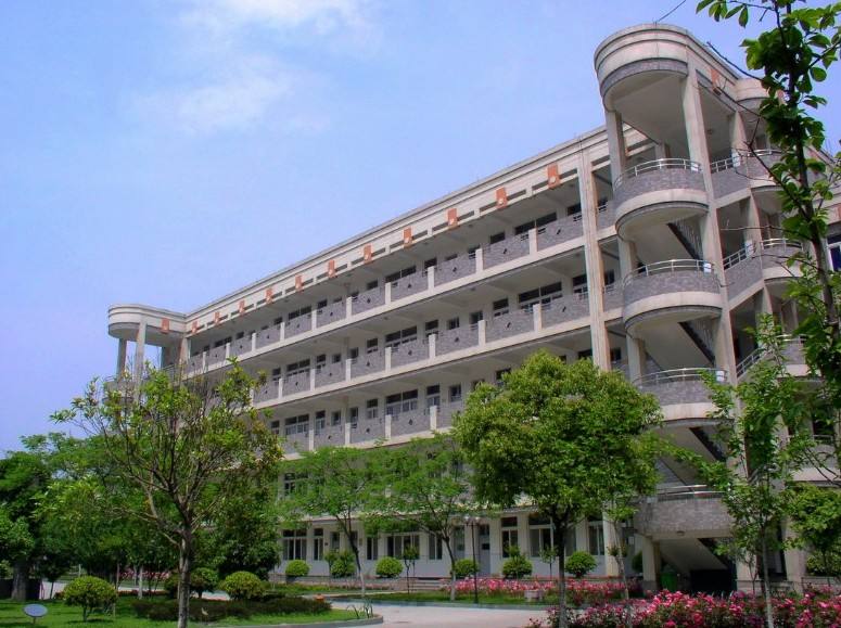 重慶市萬州區九池初級中學