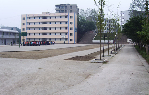 潼南縣塘壩鎮初級中學校