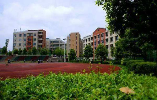 貴陽市清鎮市衛城中學