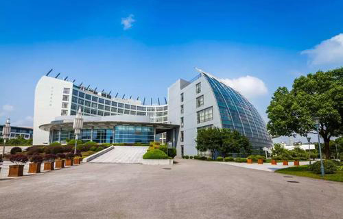 東華大學繼續教育學院