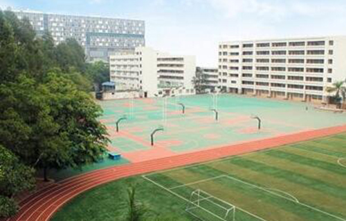 重慶市黔江區人民中學校