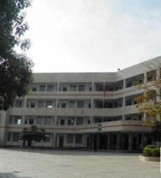 江油市河口鎮初中校