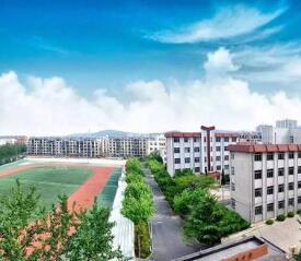 仁懷市二合鎮二合中學
