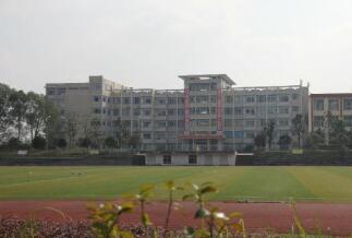 江川縣前衛鎮中學
