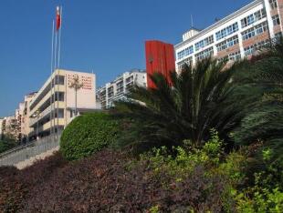 綿陽市游仙區游仙鎮初級中學