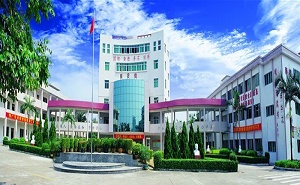 廣州市番禺區萬頃沙中學