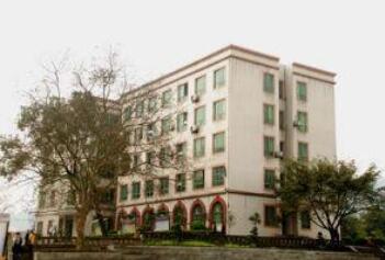 廣漢市金魚鎮中學校