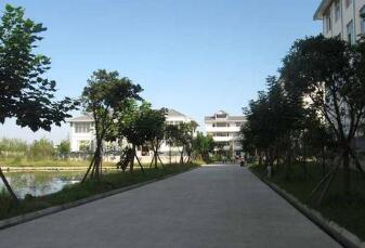 宣威市熱水鄉第三中學