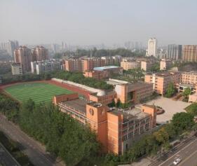 江安縣江安鎮中學