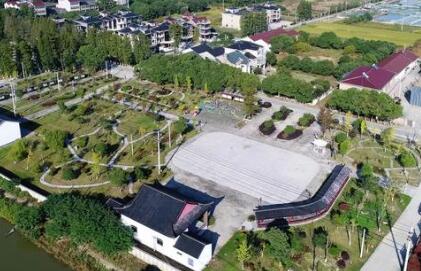 桐鄉市河山鎮中心學校