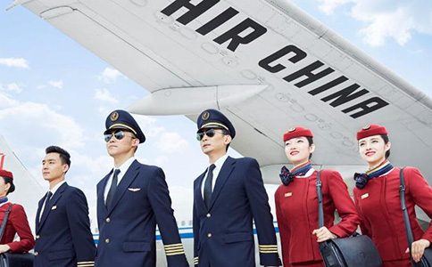 成都航空學校招生要求分數?