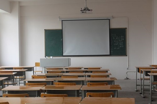2021年成都新運職業學校春招學費多少錢
