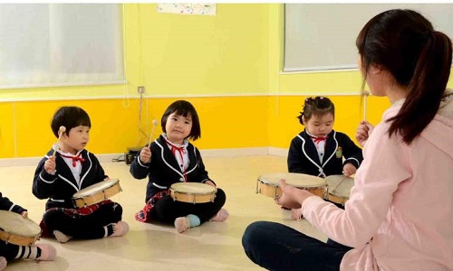 女生學幼師專業好嗎