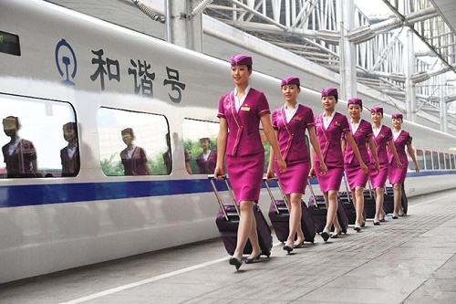 女生初中畢業讀鐵路學校學什么專業好
