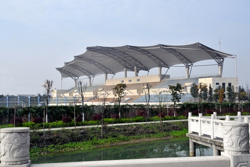 成都市工業學校2021年學費多少錢