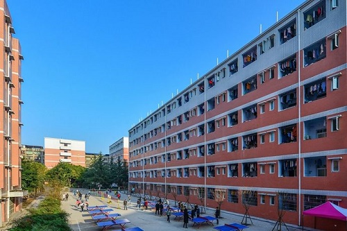 成都交通高級技工學校的王牌專業是什么