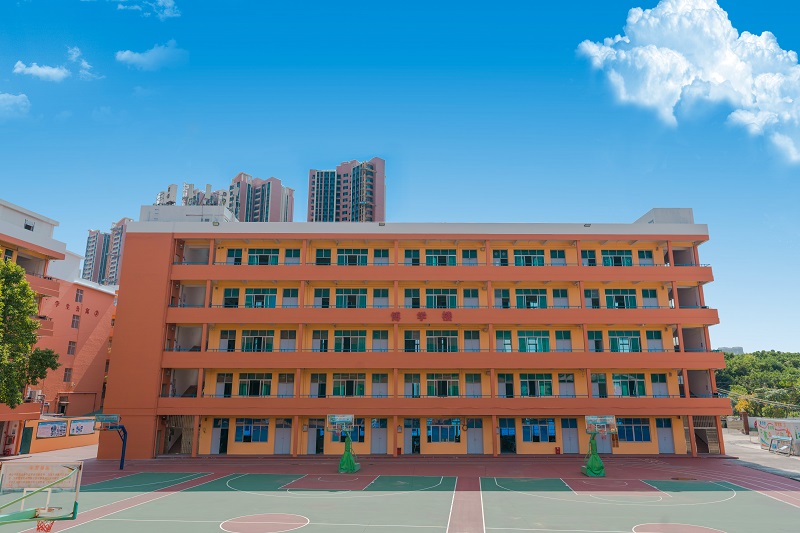 廣州華成理工職業技術學校校園環境