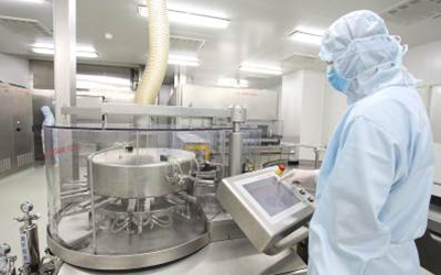新疆醫科大學厚博學院2022年學費、收費多少