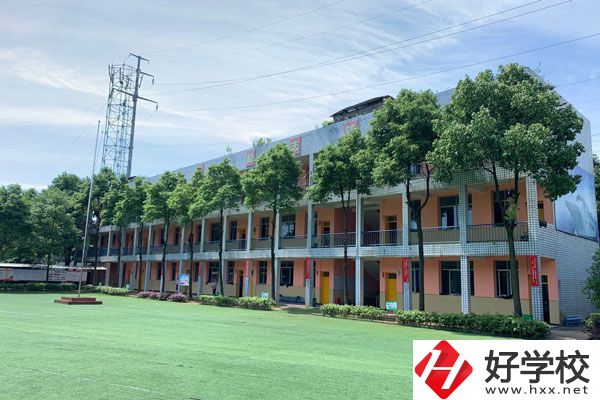常德海乘職業學校教學設施好不好？環境怎么樣？