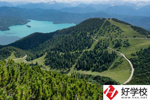 湘潭縣第一職業中專技術學校有哪些特色專業？