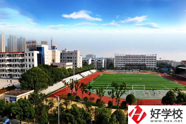 岳陽十五歲可以上中專嗎？有什么中專推薦？
