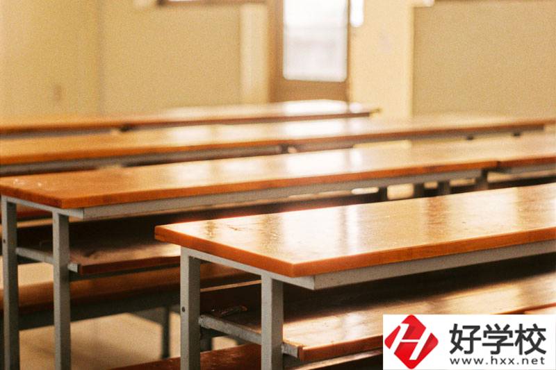 湖南省澧縣職業中專學校有哪些專業？學費貴不貴？