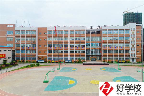 長沙醫衛技校有哪些？辦學條件怎么樣？