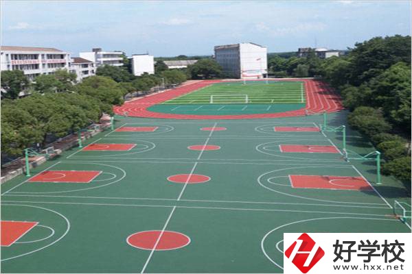 益陽市綜合職業中等專業學校運動場