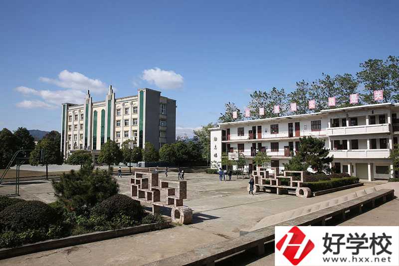 溆浦縣職業中等專業學校學什么容易就業？