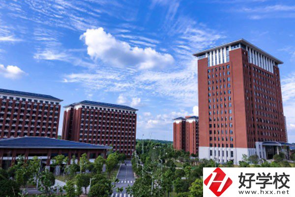湖南可以學舞蹈類專業的職校有哪些？學費貴不貴？