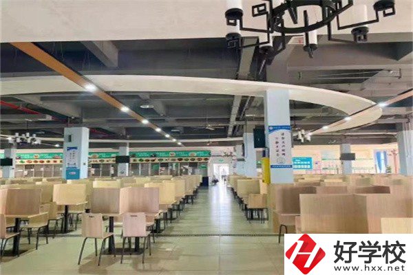 長沙經貿職業中專有哪些招生專業？有哪些辦學優勢？