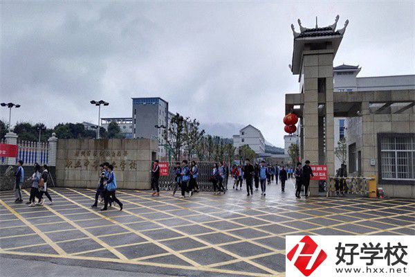 懷化哪些中職有繪畫專業？哪所更有優勢？