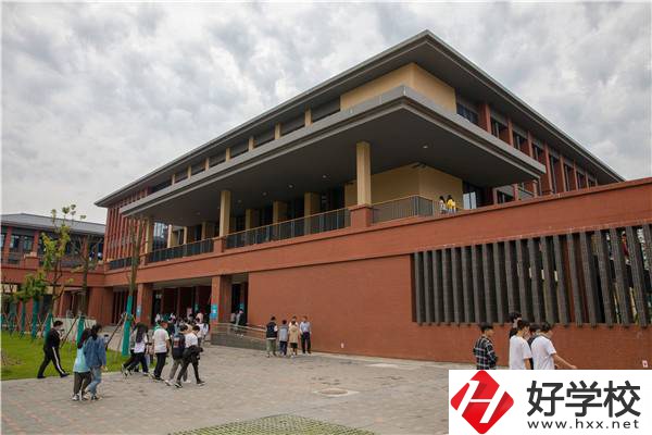 常德財經中等職業學校食堂
