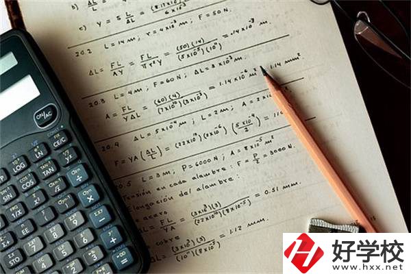 在湖南選職校要不要看招生簡章？有什么內容？