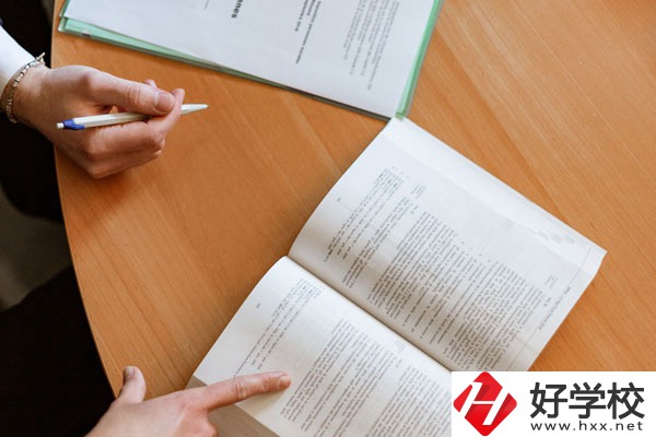 郴州綜合職業中專學校有什么專業？招生對象是什么？
