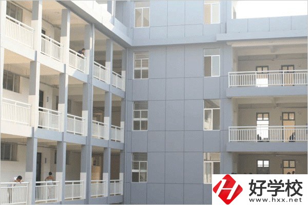 張家界公辦中職有哪些？學費多少？