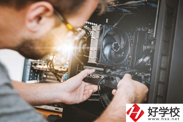 懷化市商貿經濟管理學校有什么特色？專業有哪些？