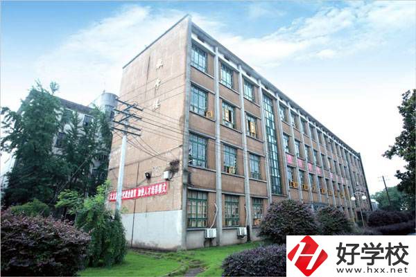 湘潭中考300-400分能讀什么學校？