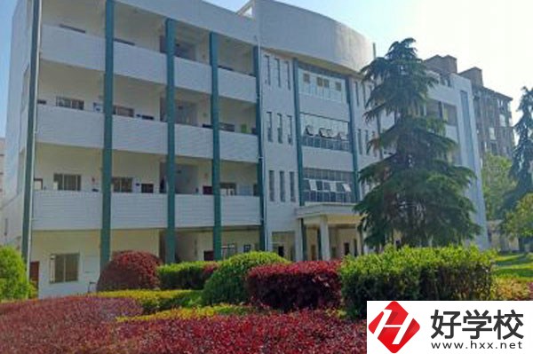 津市職業中專學校好不好？就業前景怎么樣？