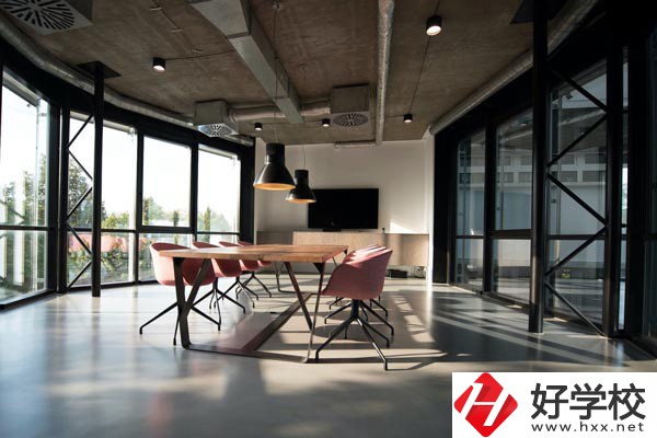 湖南育才技工學校設有哪些專業？就業方向如何？