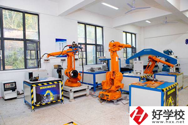 邵陽市機電職業技術學校的學校特色有哪些？