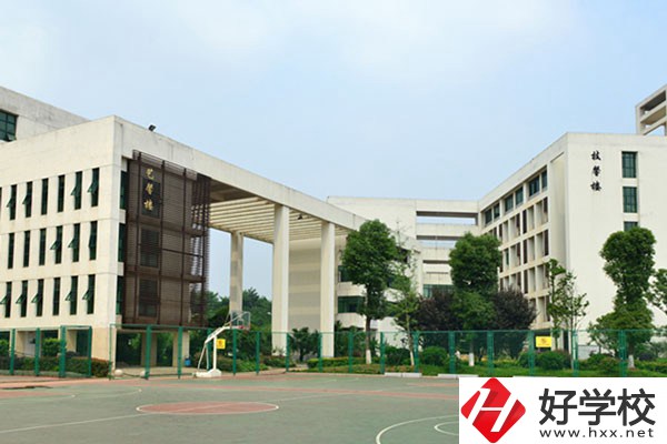 長沙幼兒師范高等?？茖W校(中職部)實訓室