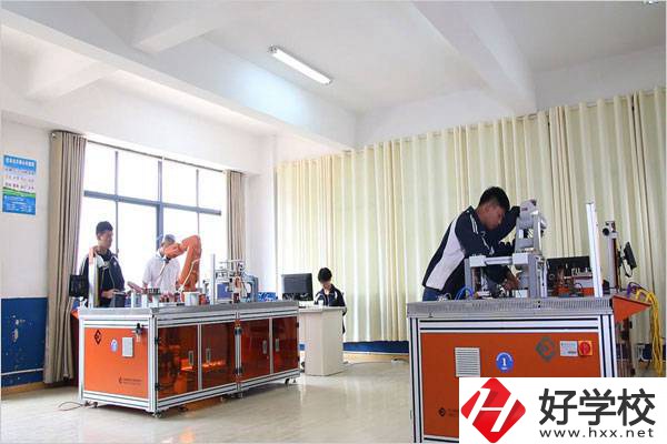 湘潭縣職業技術學校有什么辦學特色和優勢？