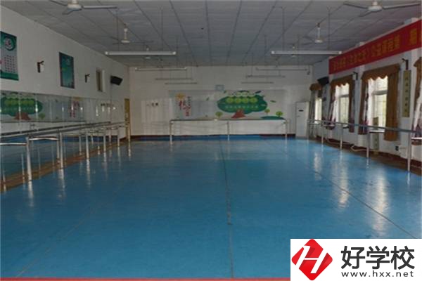 湘潭最好的民辦職高是哪所？職高值得就讀嗎？