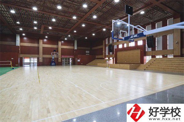 長沙市電子工業學校體育館