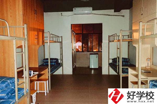 長沙鴻箐中等職業學校值得讀嗎？