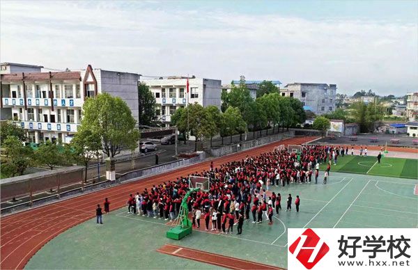 龍山縣第一職業中學有哪些重點專業？容易就業嗎？