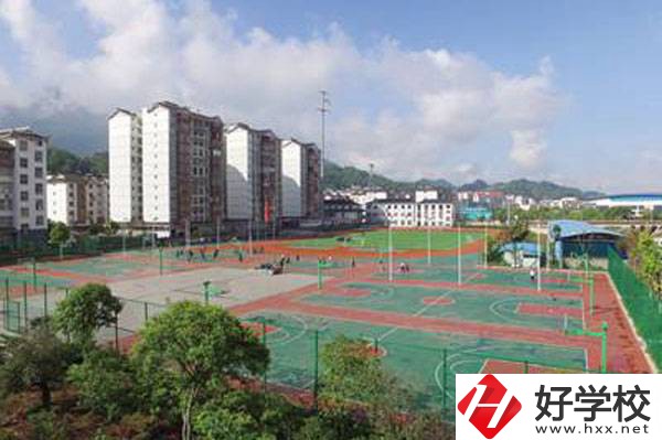 桑植縣職業中等專業學校操場